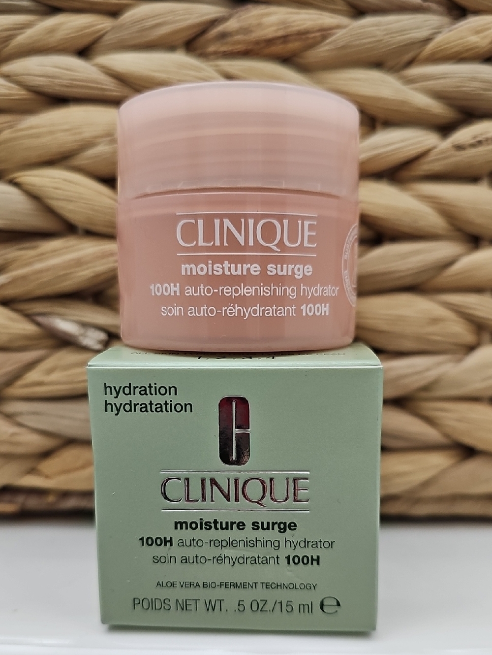 Clinique Moisture Surge 100H Hydrator